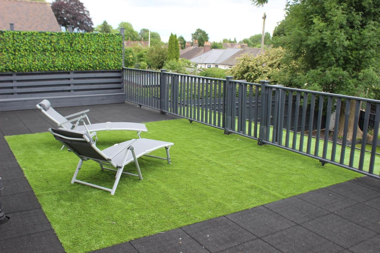 Modern Spacious House - Sleeps 16, Free Parking, Sun Terrace Nuneaton Exterior foto